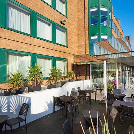 מלון Crowne Plaza London Ealing By Ihg מראה חיצוני תמונה