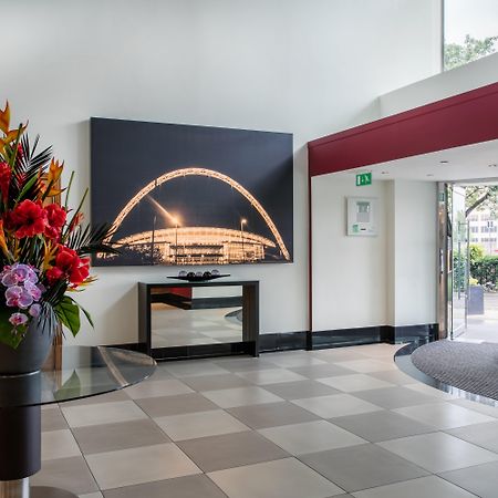 מלון Crowne Plaza London Ealing By Ihg מראה חיצוני תמונה