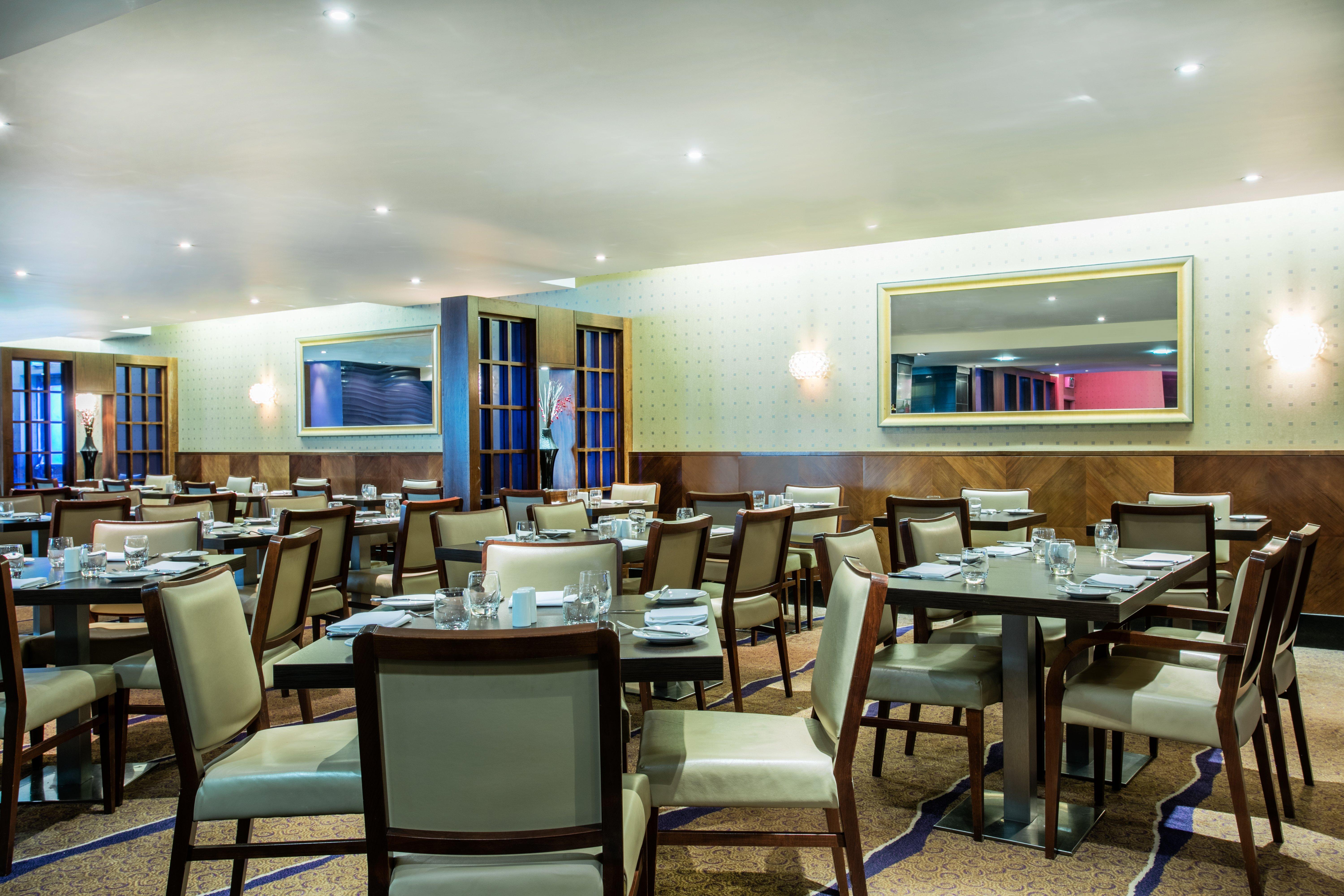 מלון Crowne Plaza London Ealing By Ihg מראה חיצוני תמונה