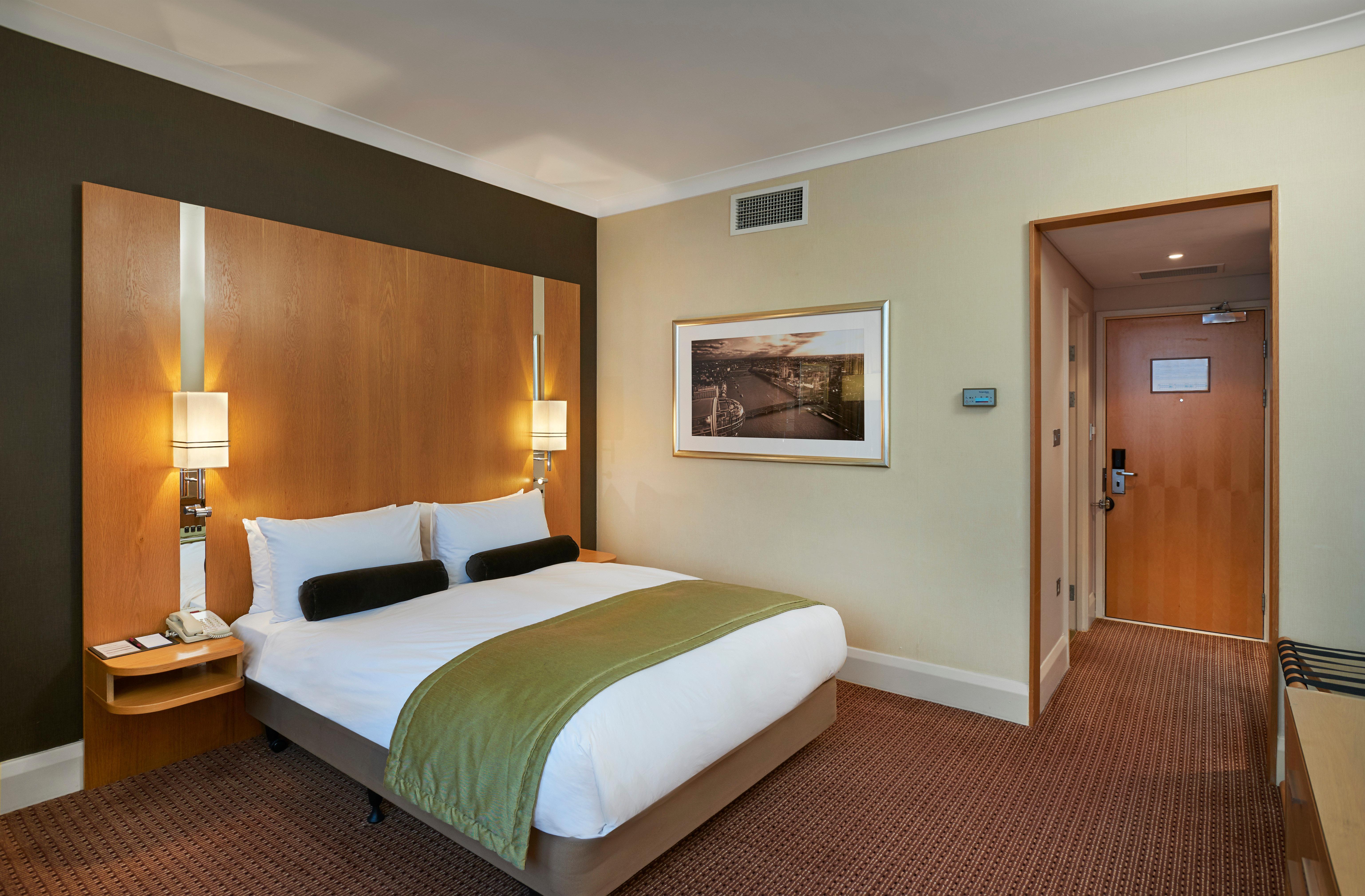 מלון Crowne Plaza London Ealing By Ihg מראה חיצוני תמונה