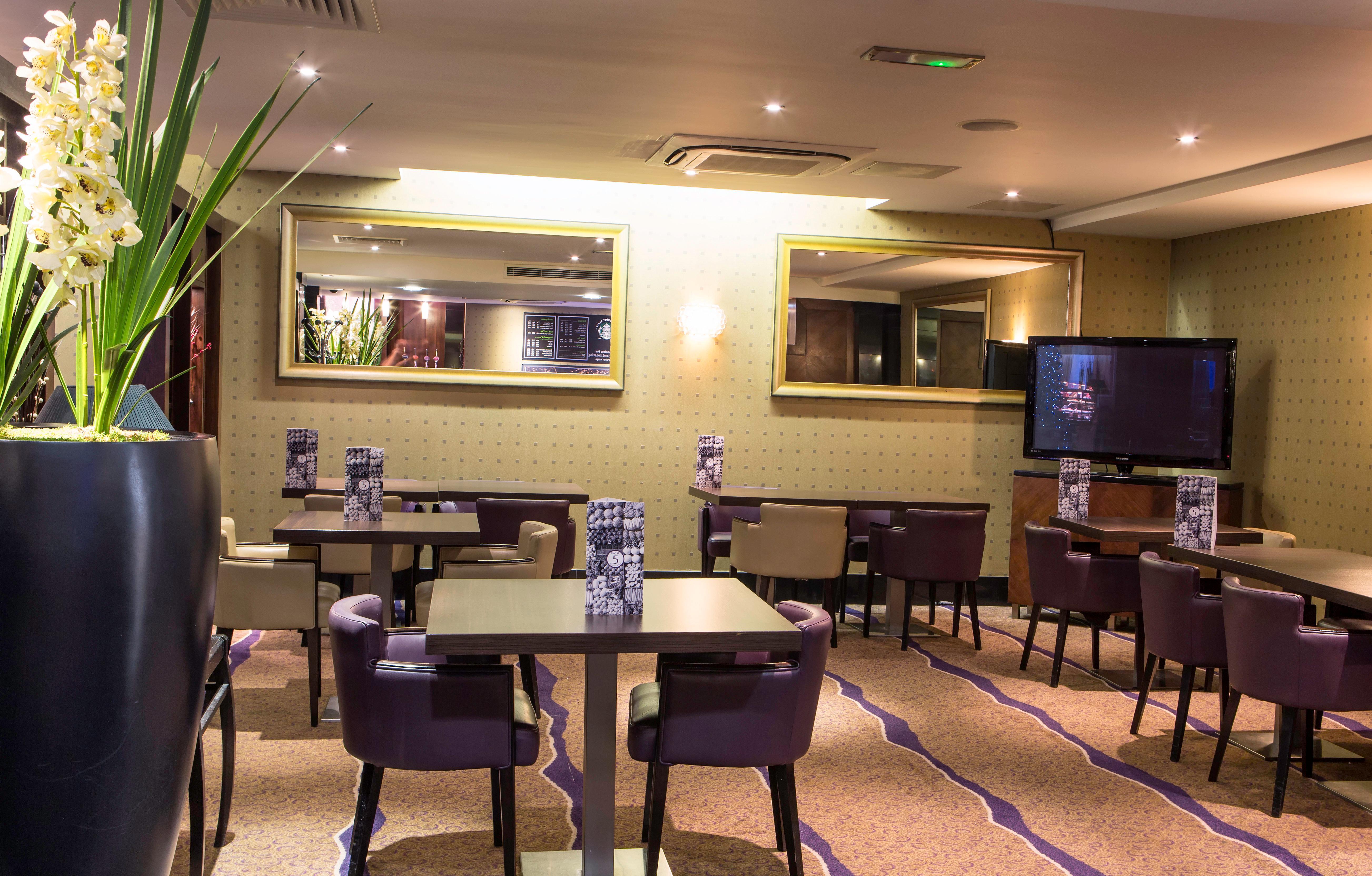 מלון Crowne Plaza London Ealing By Ihg מראה חיצוני תמונה