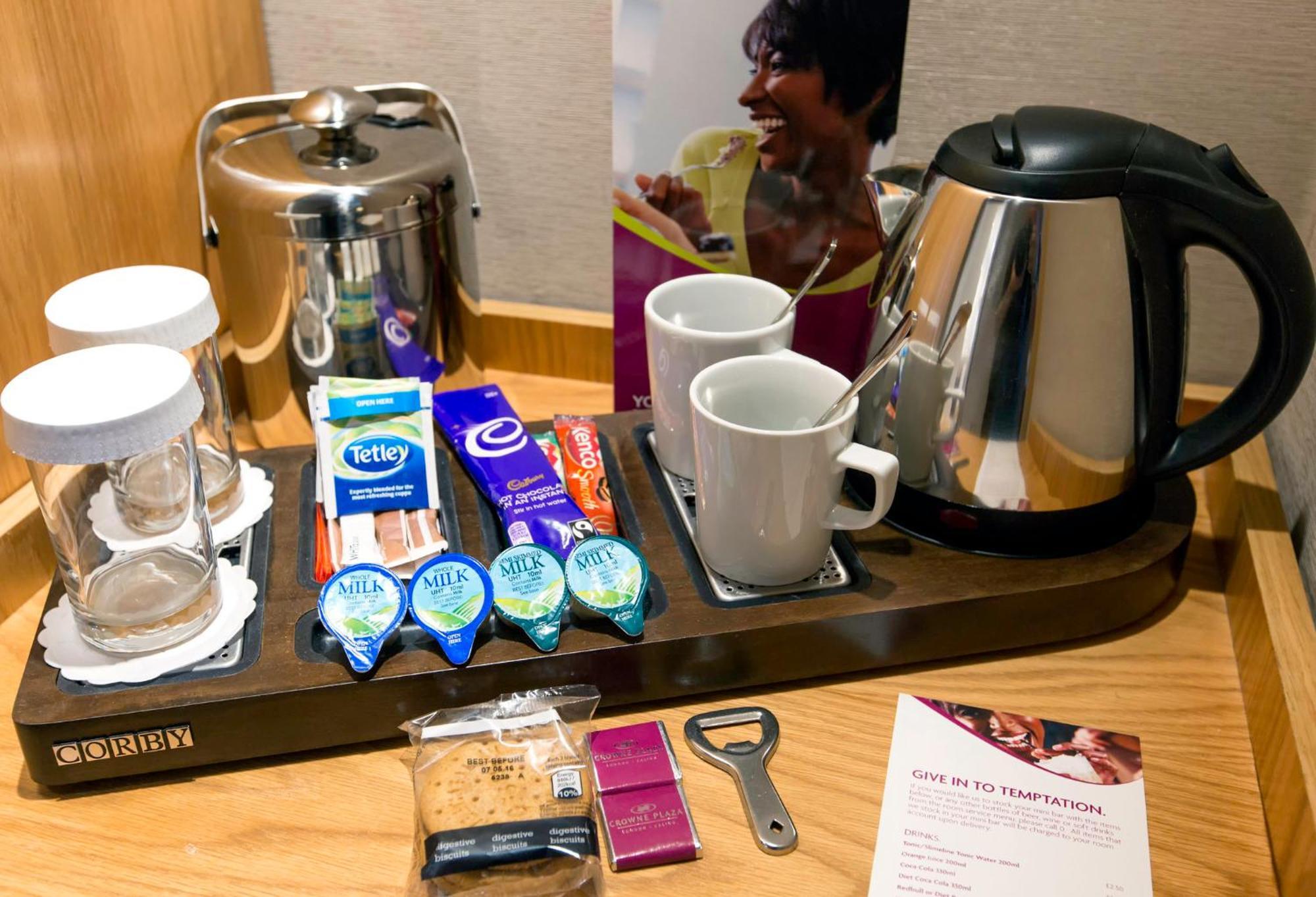 מלון Crowne Plaza London Ealing By Ihg מראה חיצוני תמונה